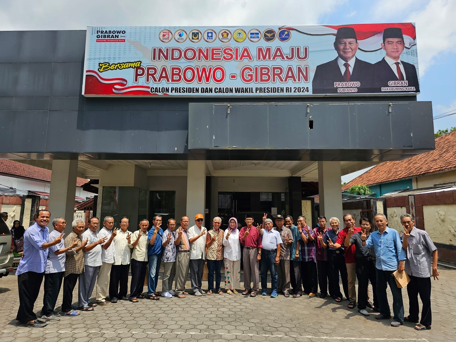 Puluhan Mantan Petinggi ASN Lumajang Besarkan Suara Prabowo Gibran