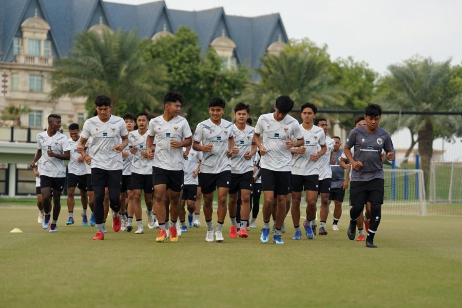Timnas U-20 Indonesia Jalani Latihan Perdana Dalam Pemusatan Latihan di Qatar
