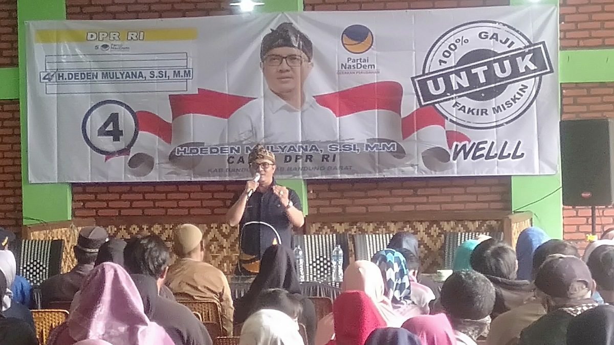 H. Deden Mulyana Politisi Muda Nasdem, Jika Ditakdirkan Menjadi Anggota DPR RI Ikhlas Gajinya 100% Untuk Fakir Miskin