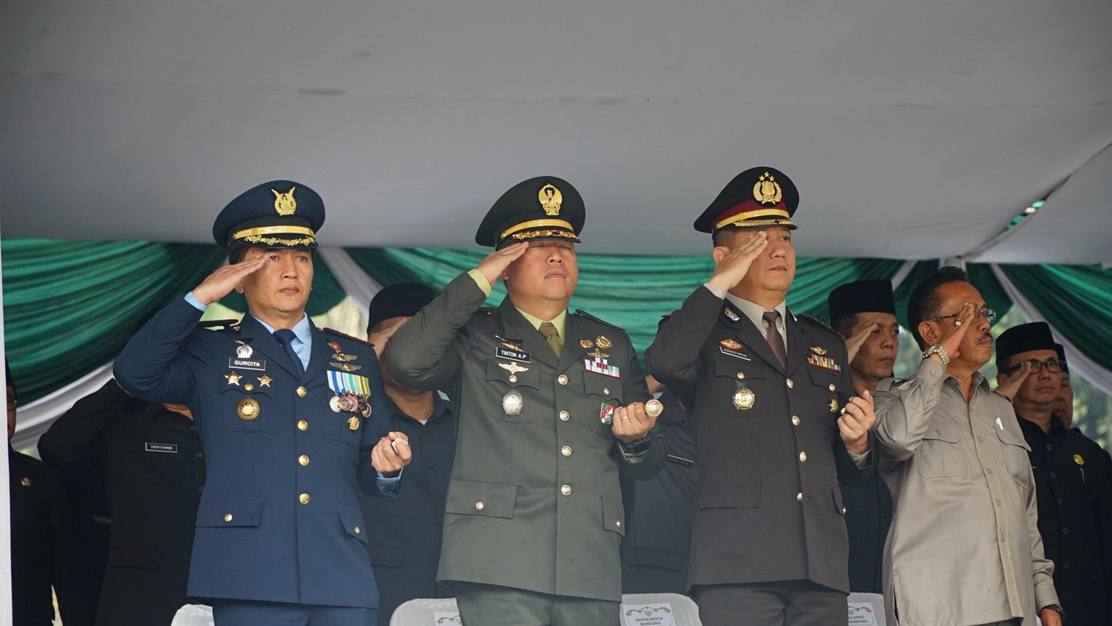 Kapolresta Bandung Hadiri Upacara Hari Kebangkitan Nasional di Lapangan Upakarti Bandung